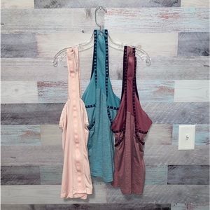 Under Armour Tank Tops